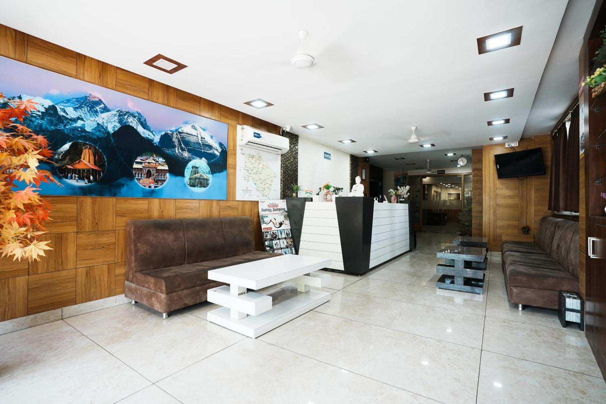 Hotel The 7 Seas Rishikesh Exterior photo